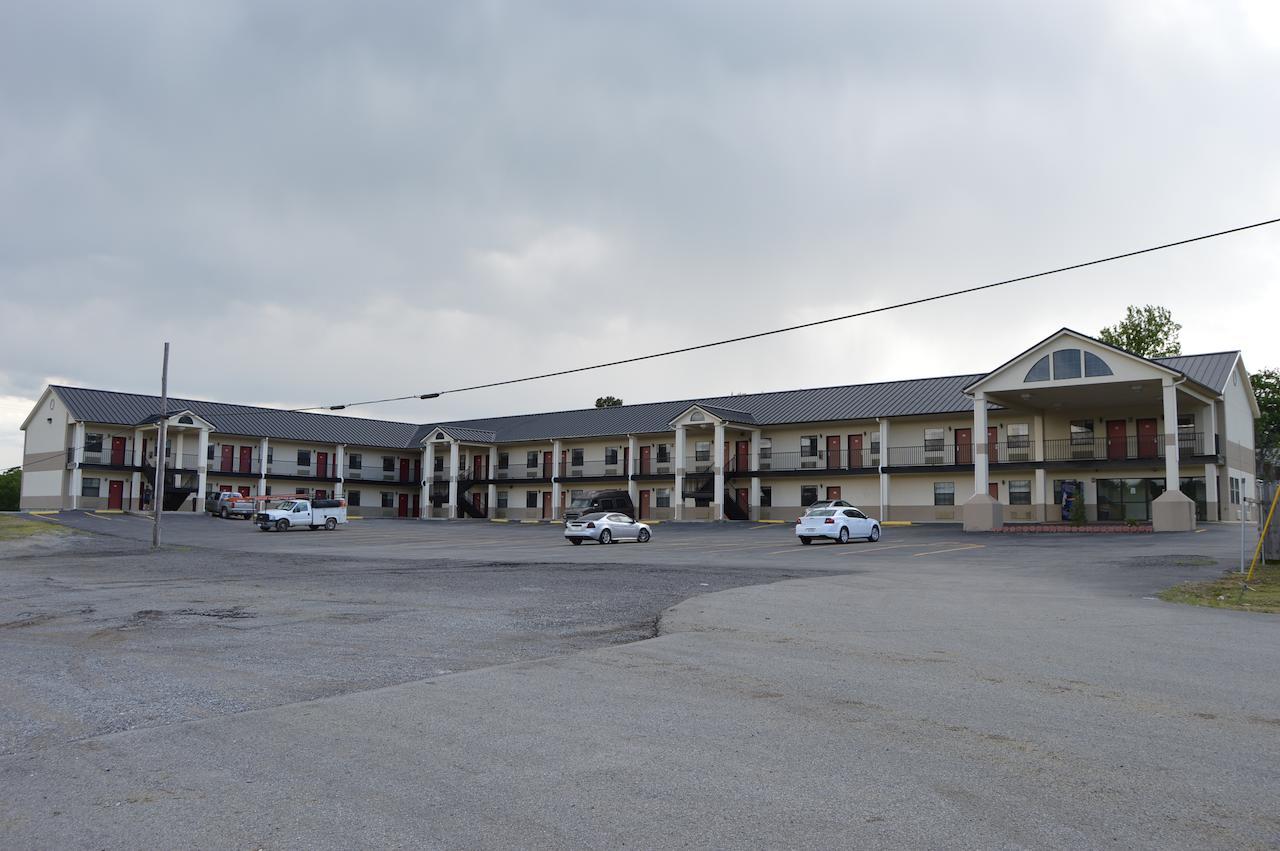 Hiway Inn Express - Kiowa Buitenkant foto